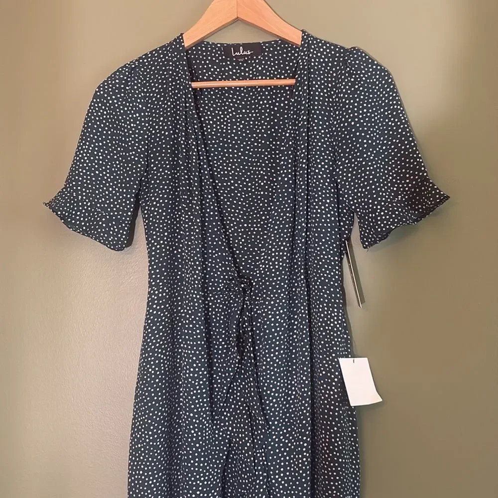 NWT Lulus Mystified Forest Green Polka Dot High-Low Wrap Dress Sz XS - Picture 2 of 10
